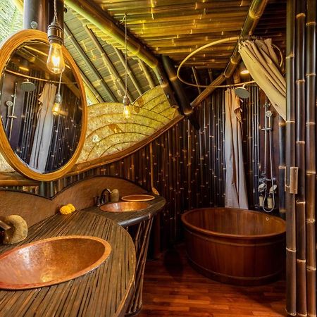 Eclipse House 4Bds Eco Bamboo House Pool Riverview Bringkit Εξωτερικό φωτογραφία